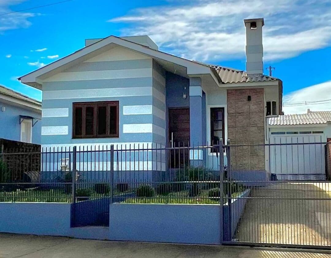 EXCELENTE CASA PRONTA PARA MORAR A VENDA!