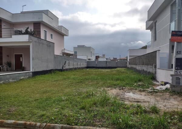 Terreno para Venda, Belize no bairro Jardim Guacira, localizado na cidade de Itanhaém / SP, ponto de referência Condomínio Belize.
