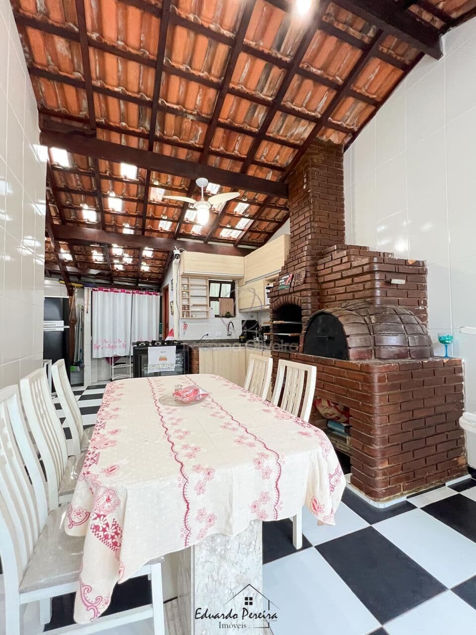 Casa á venda no bairro Jd Imperador,Praia Grande/SP