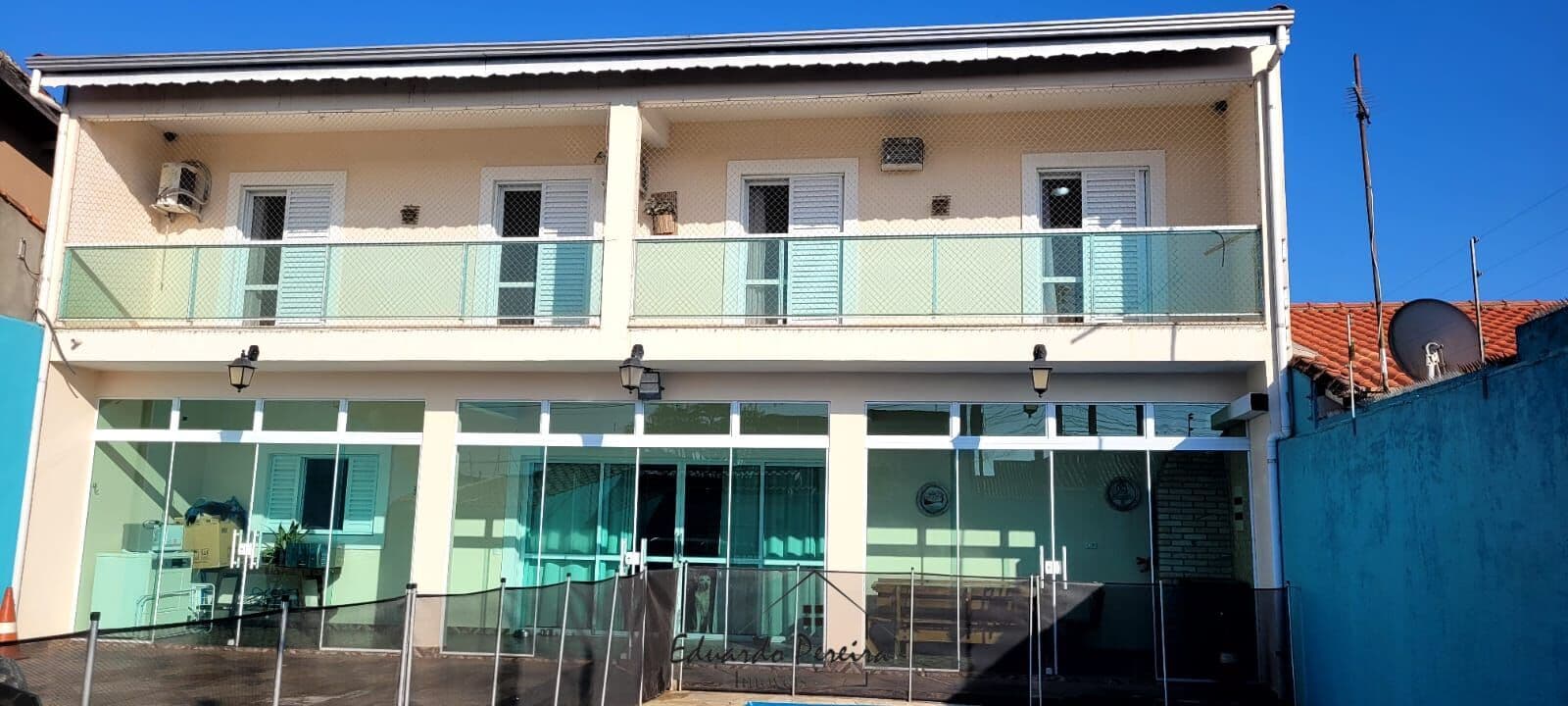 Sobrado á venda no bairro Jardim Corumbá, Itanhaém/SP