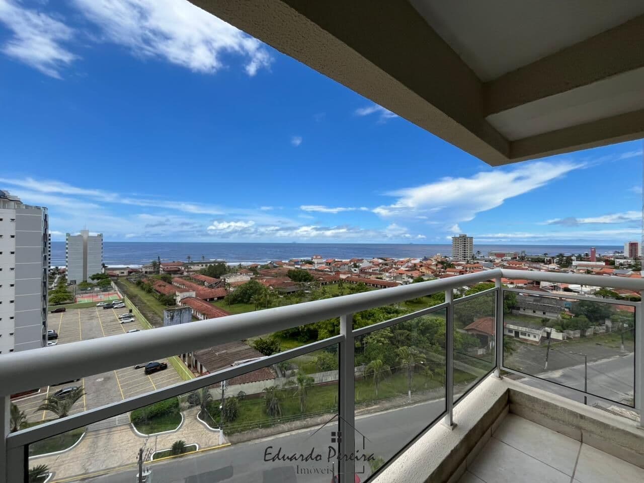 🌊 Apartamento com Vista para o Mar no Bairro Satélite – Itanhaém