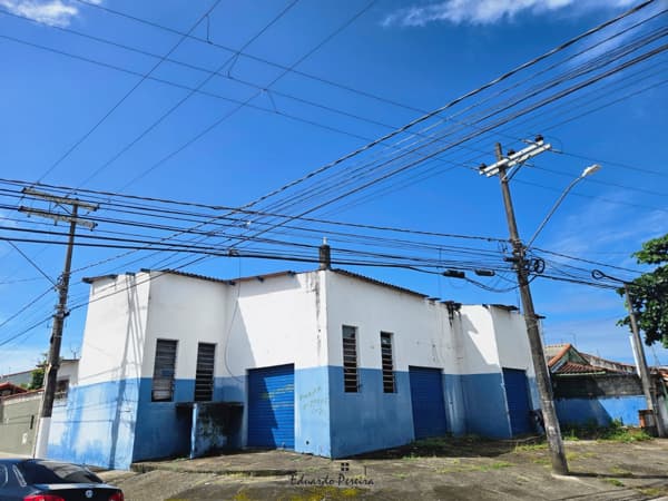 Prédio Comercial para Venda no bairro Jardim Califórnia.