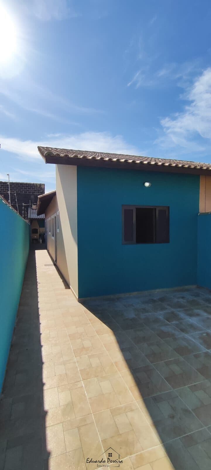 Casa á venda com churrasqueira no bairro Nossa senhora do Sion, Itanhaém/SP