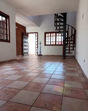 Excelente Sobrado com 3 Dormitórios à Venda na Vila São Paulo – Itanhaém/SP