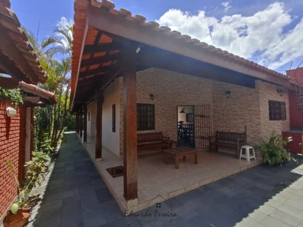 Casa para Venda no bairro Santa Terezinha, localizado na cidade de Itanhaém / SP.