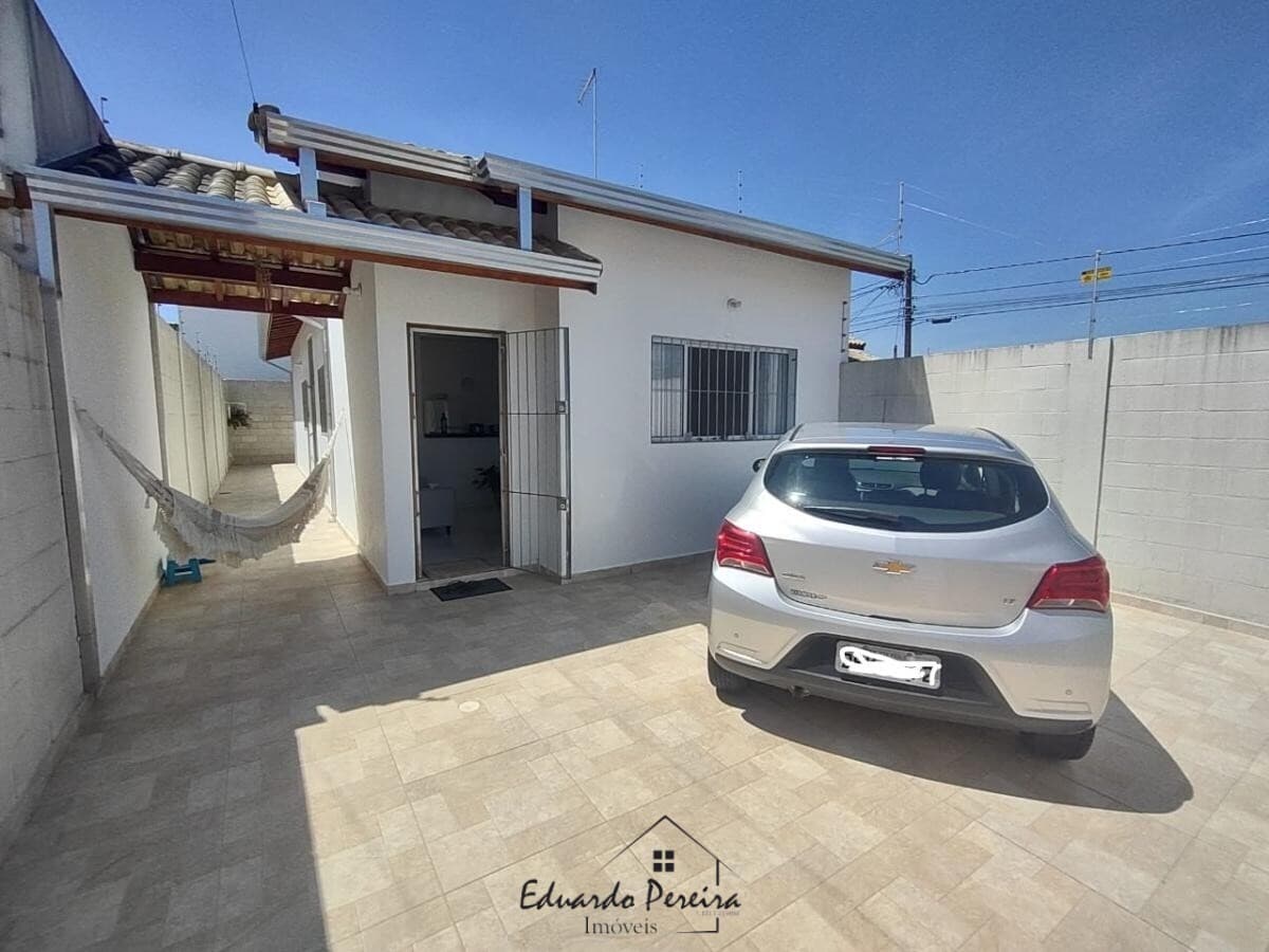 Casa para Venda no bairro Cibratel II, localizado na cidade de Itanhaém / SP.