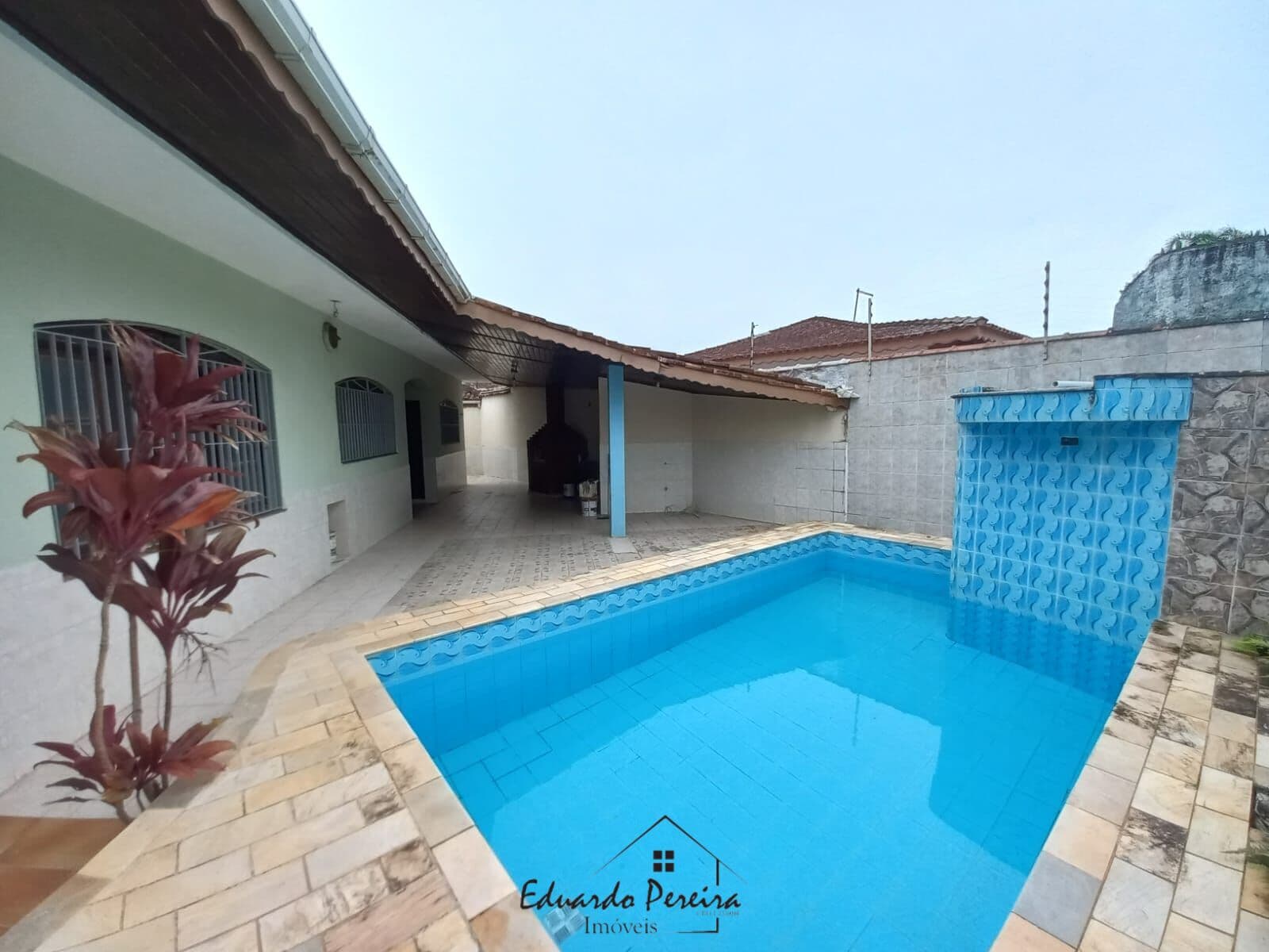 Casa a venda com piscina na Praia do Sonho, Itanhaém/SP