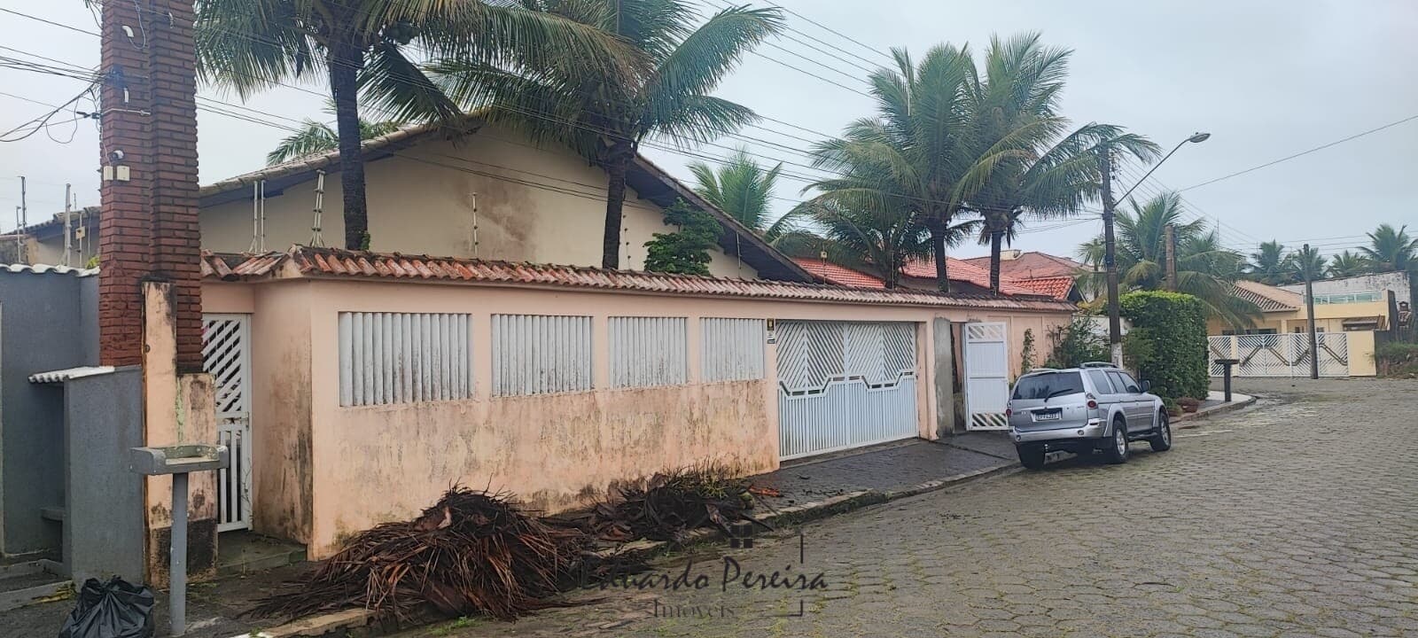 Casa para Venda no bairro Balneário três Marias , localizado na cidade de Peruíbe / SP.