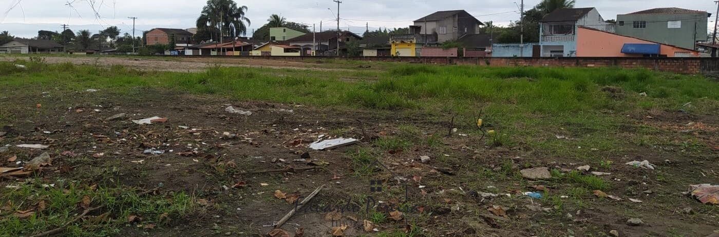 Terreno para Venda no bairro Umuarama, localizado na cidade de Itanhaém / SP.