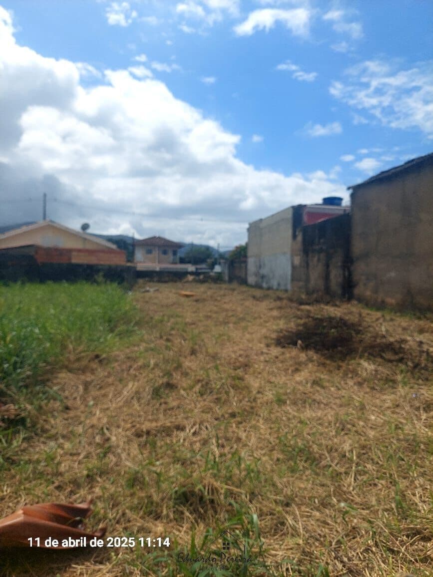 Terreno a venda 500 metros no bairro nova Itanhaém em Itanhaém - SP