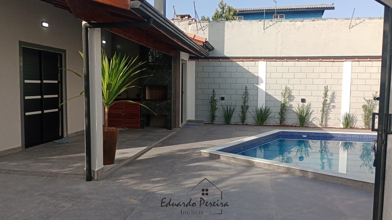 🏡 Casa Ampla com Piscina no Campos Eliseos – Itanhaém/SP