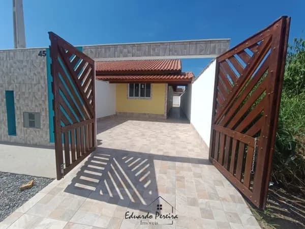 O Lar Perfeito Para Sua Família no Litoral! Casa em Tupy com piscina e churrasqueira, Itanhaém/SP