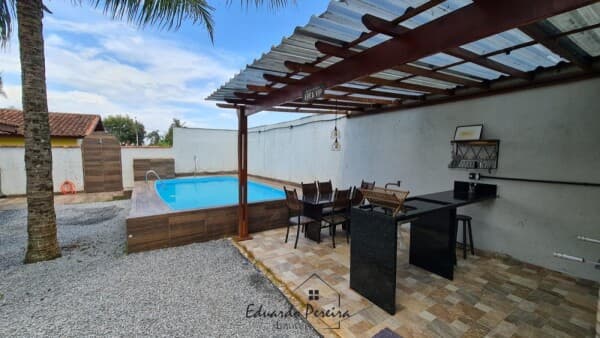 Casa para Venda no bairro Bopiranga, localizado na cidade de Itanhaém / SP, região Gaivota.