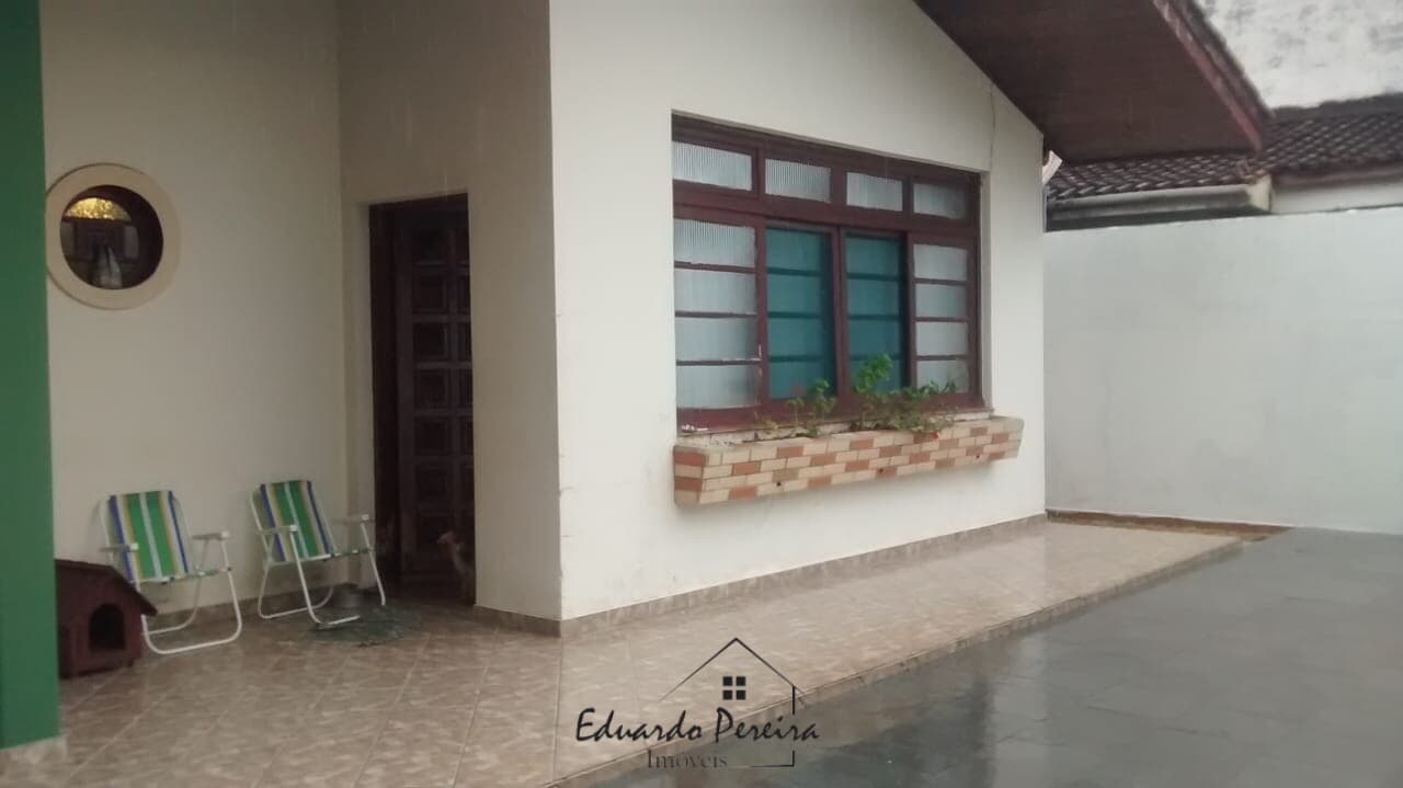 Casa para Venda no bairro SUARÃO - LADO PRAIA, localizado na cidade de Itanhaém / SP.