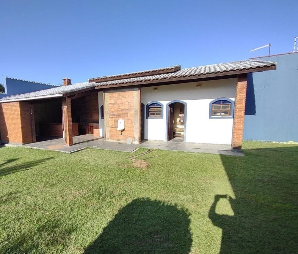 Casa para Venda no bairro Jamaica, localizado na cidade de Itanhaém / SP, região Balneário Gaivotas.