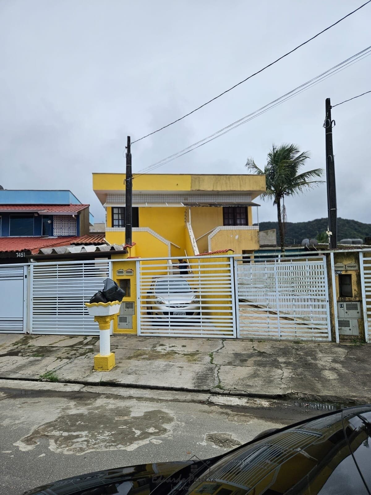 Apartamento superior para Locação no bairro Santa Terezinha, localizado na cidade de Itanhaém / SP.