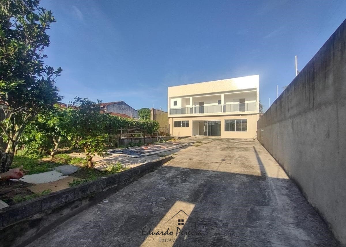 Edícula para Venda no bairro Grandesp, localizado na cidade de Itanhaém / SP.