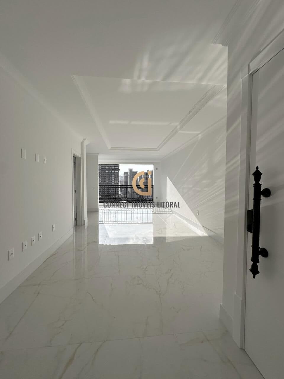 Apartamento novo e pronto para morar no Palazzo Parigi – Itapema/SC | 3 suítes, 3 vagas e parcelamento em até 100x