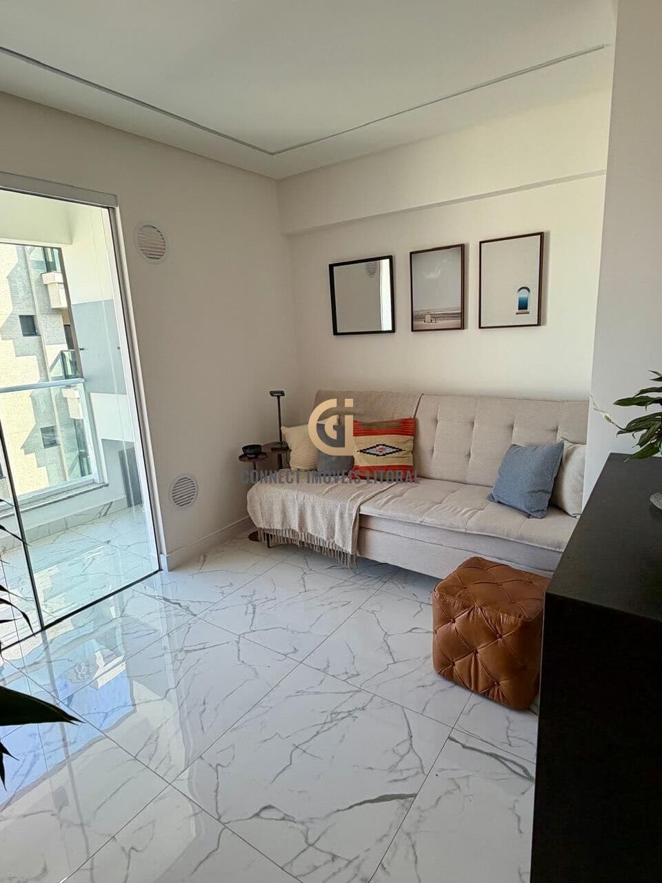 Apartamento mobiliado 2 suítes à venda em Itapema | 400m do mar