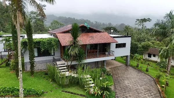 Casa em Resende - Serrinha do Alambari (Agulhas Negras)