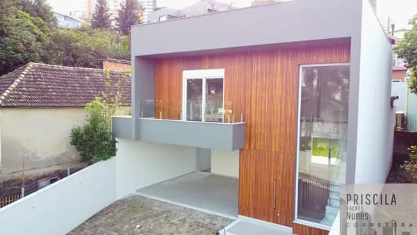 Elegante Casa de Alto Padrão com 213,27m², no Jardim Mauá em Novo Hamburgo/RS