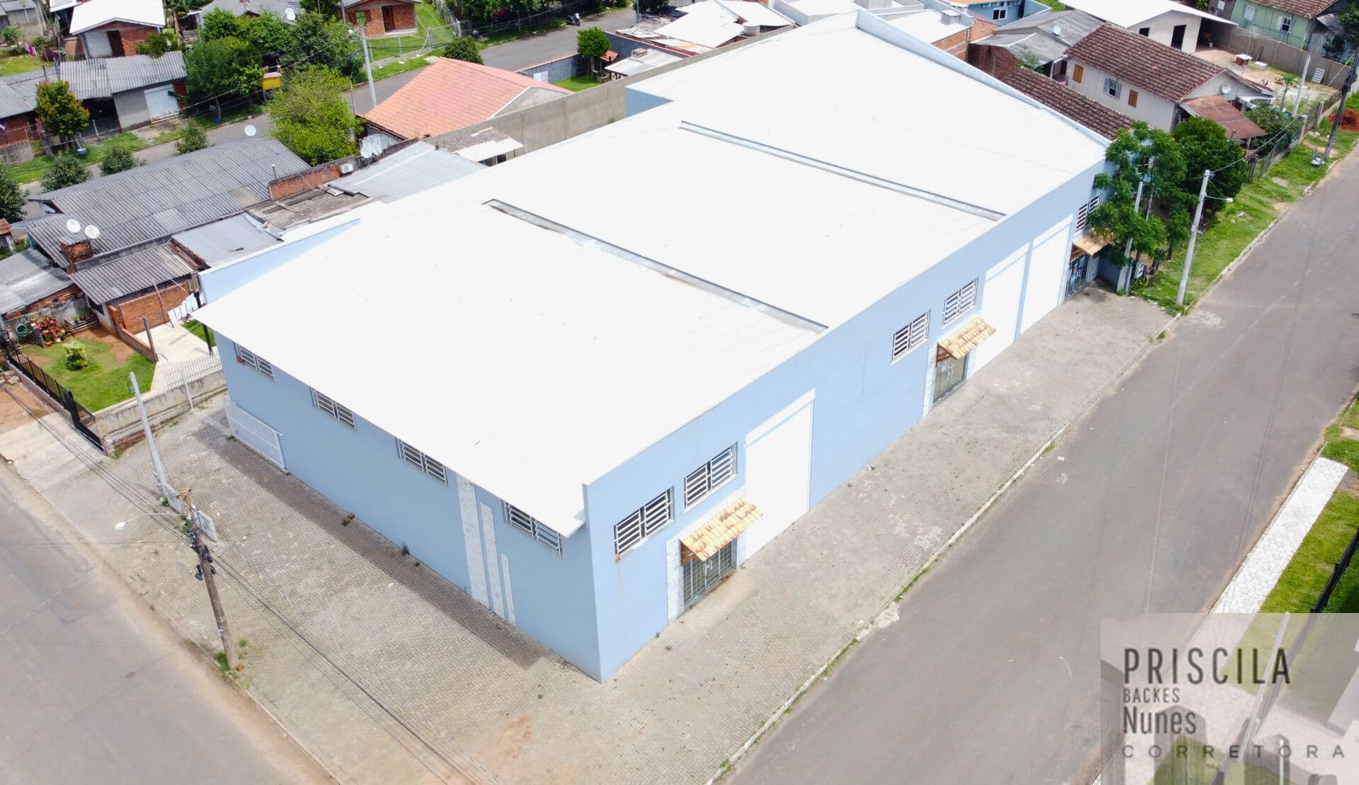 Oportunidade de Investimento, Prédio Comercial de 1.600m² com Alto Potencial em Campo Bom-RS