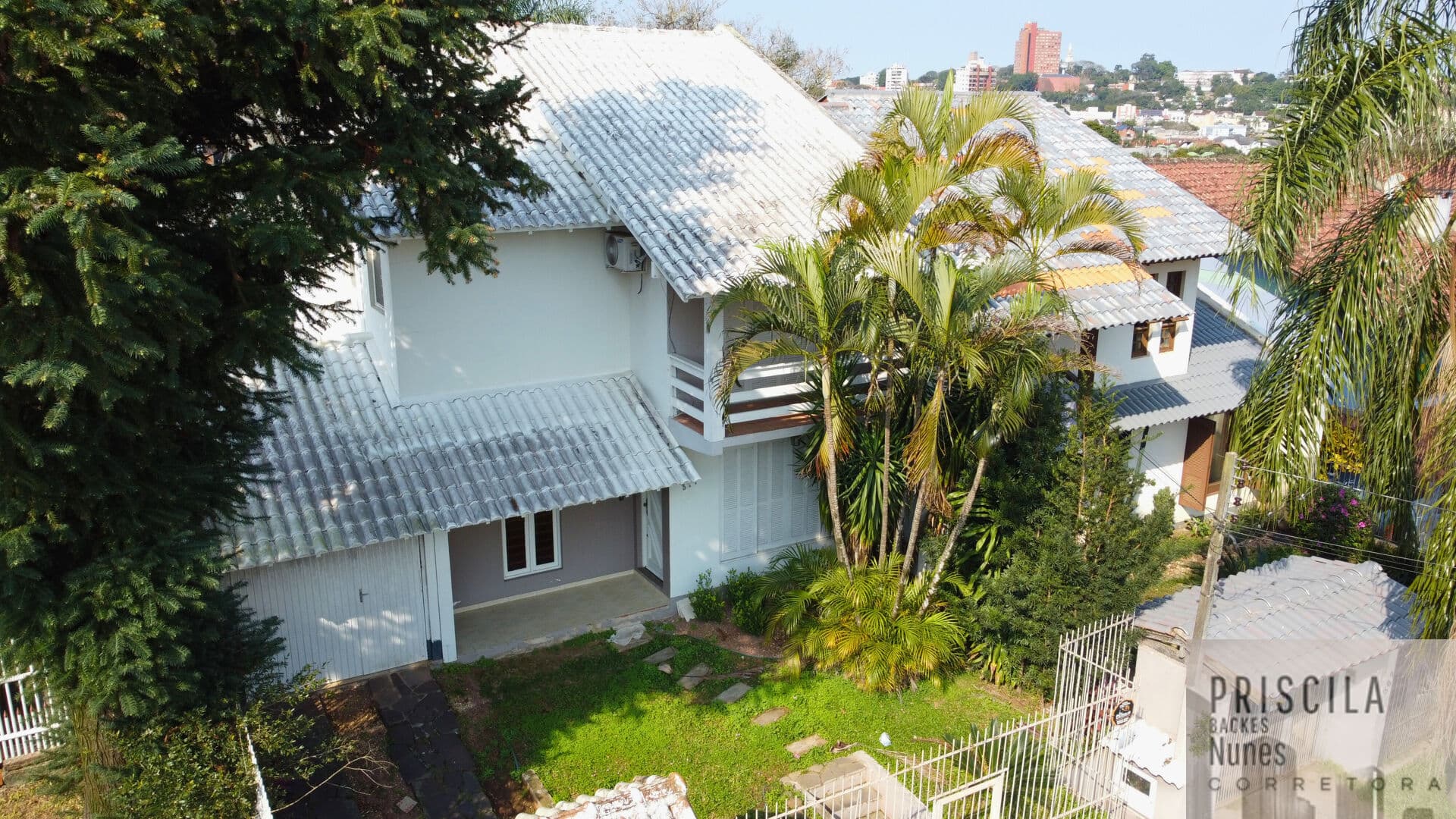 Sobrado Quintal amplo com 179,17m², próximo ao Campus II Feevale no Bairro Vila nova em Novo Hamburgo/RS