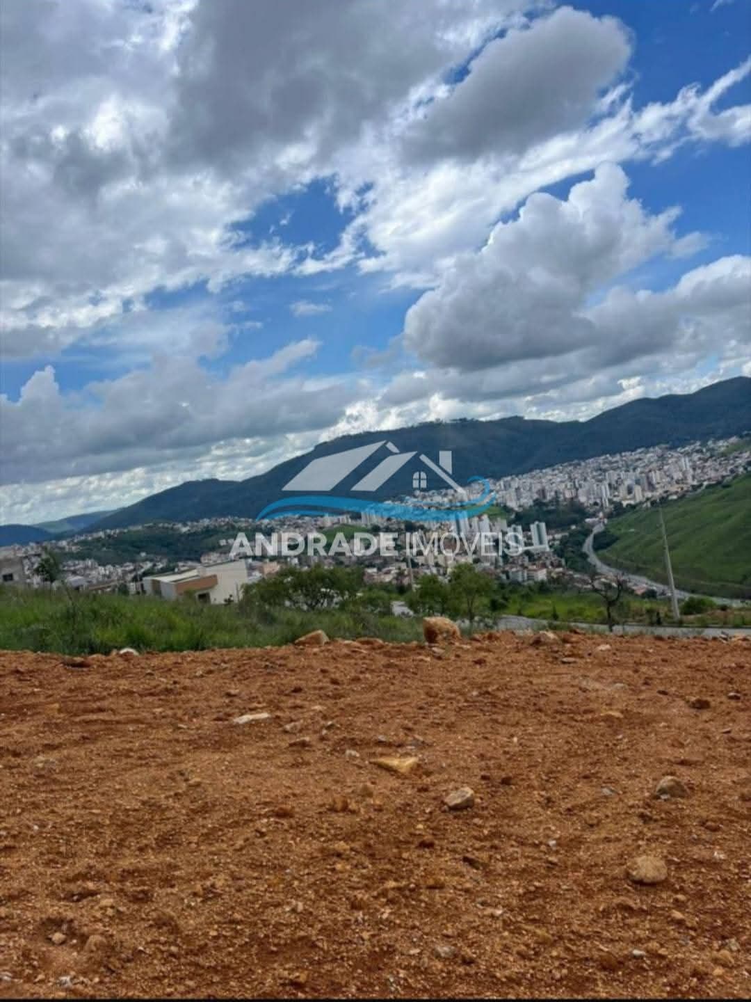 Terreno no Jardim Bandeirantes