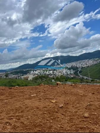 Terreno no Jardim Bandeirantes