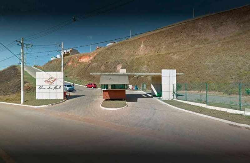 Lote à venda com 360m² no condomínio Via do Sol em Juiz de Fora - MG