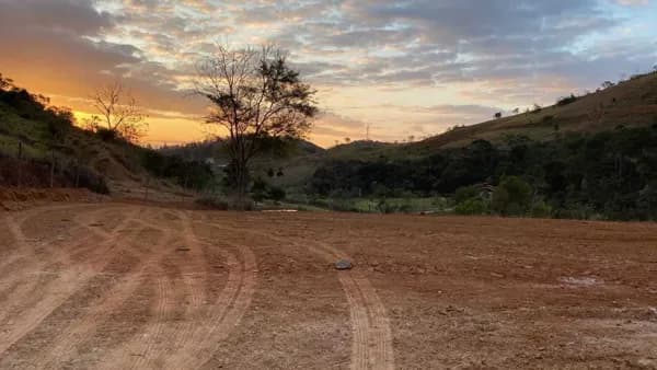 Sítio à venda no bairro Paula Lima em Juiz de Fora/MG