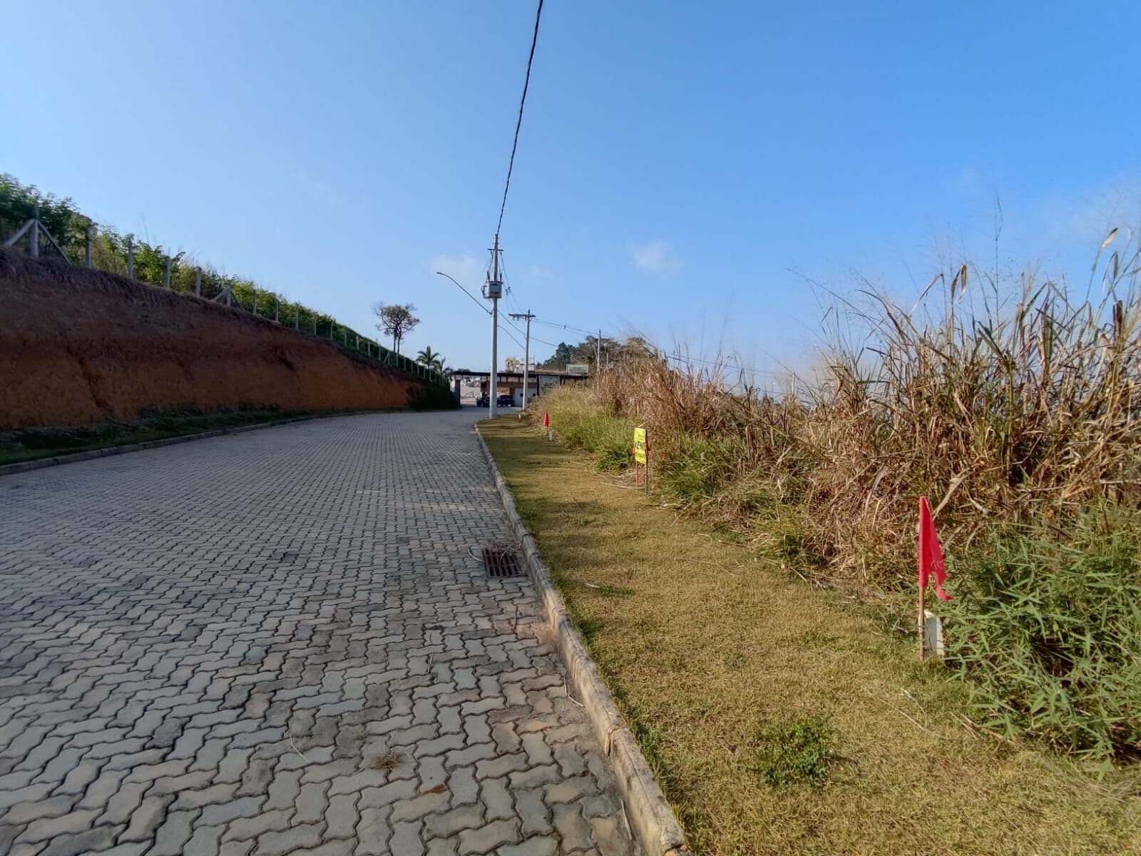 Lote à venda com 350m² no Condomínio Reserva Ecoville em Matias Barbosa - MG