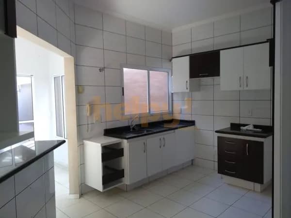 Vende-se Casa no Village Damha II - Mirassol/SP Entre em contato através do Telefone: 17 99791-9973 R$950.000,00