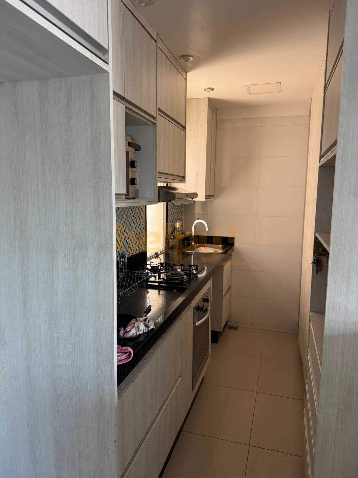 Vende-se Apartamento no Praças Golfe - São José do Rio Preto/SP Entre em contato através do Telefone: 17 99791-9973 R$450.000,00