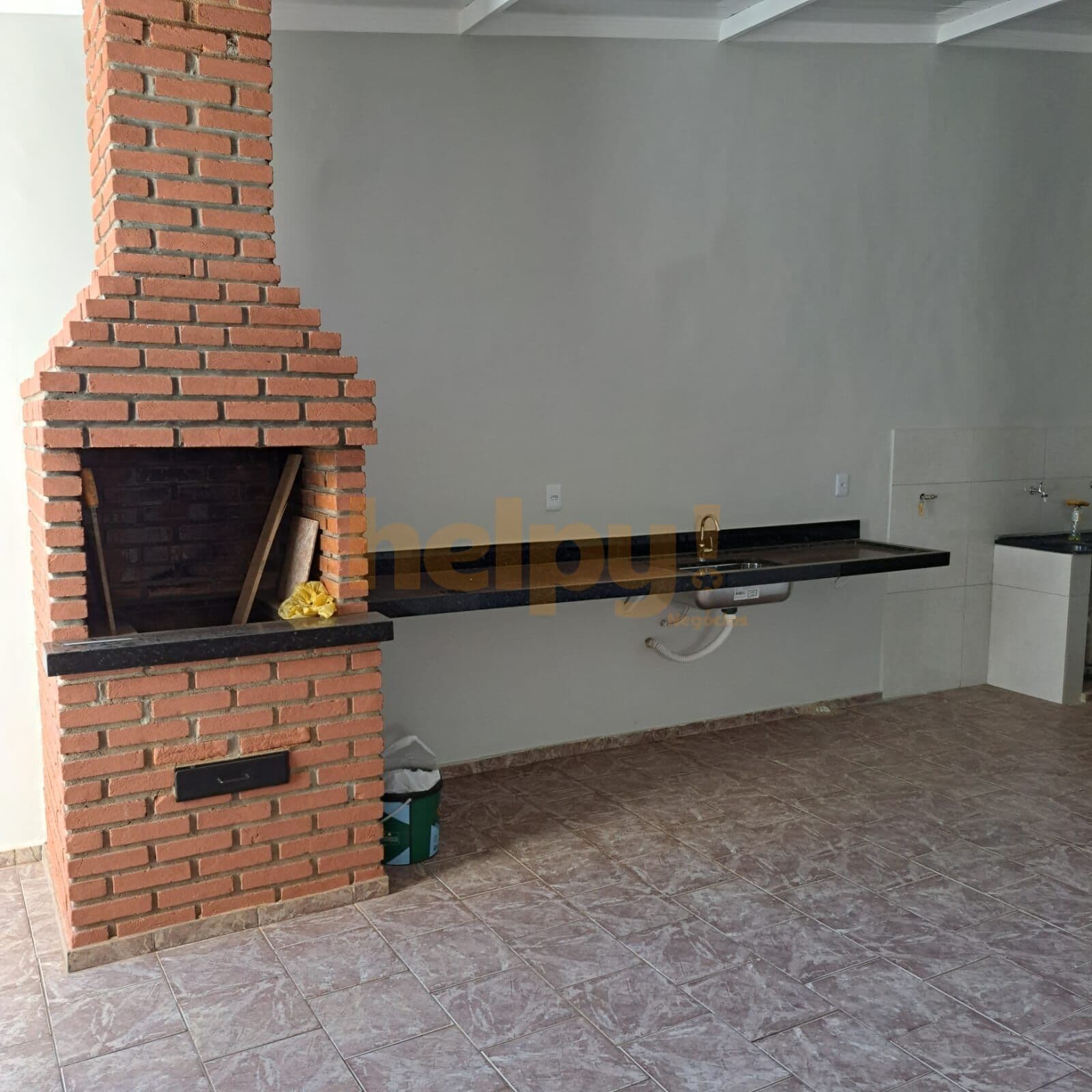 Vende-se Casa no Jardim América - São José do Rio Preto/SP Entre em contato através do Telefone: 17 99791-9973 R$400.000,00
