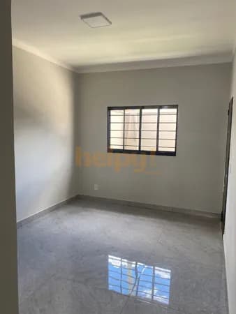 Vende-se Casa no Parque dos Ipês - Mirassol/SP Entre em contato através do Telefone: 17 99791-9973 R$330.000,00