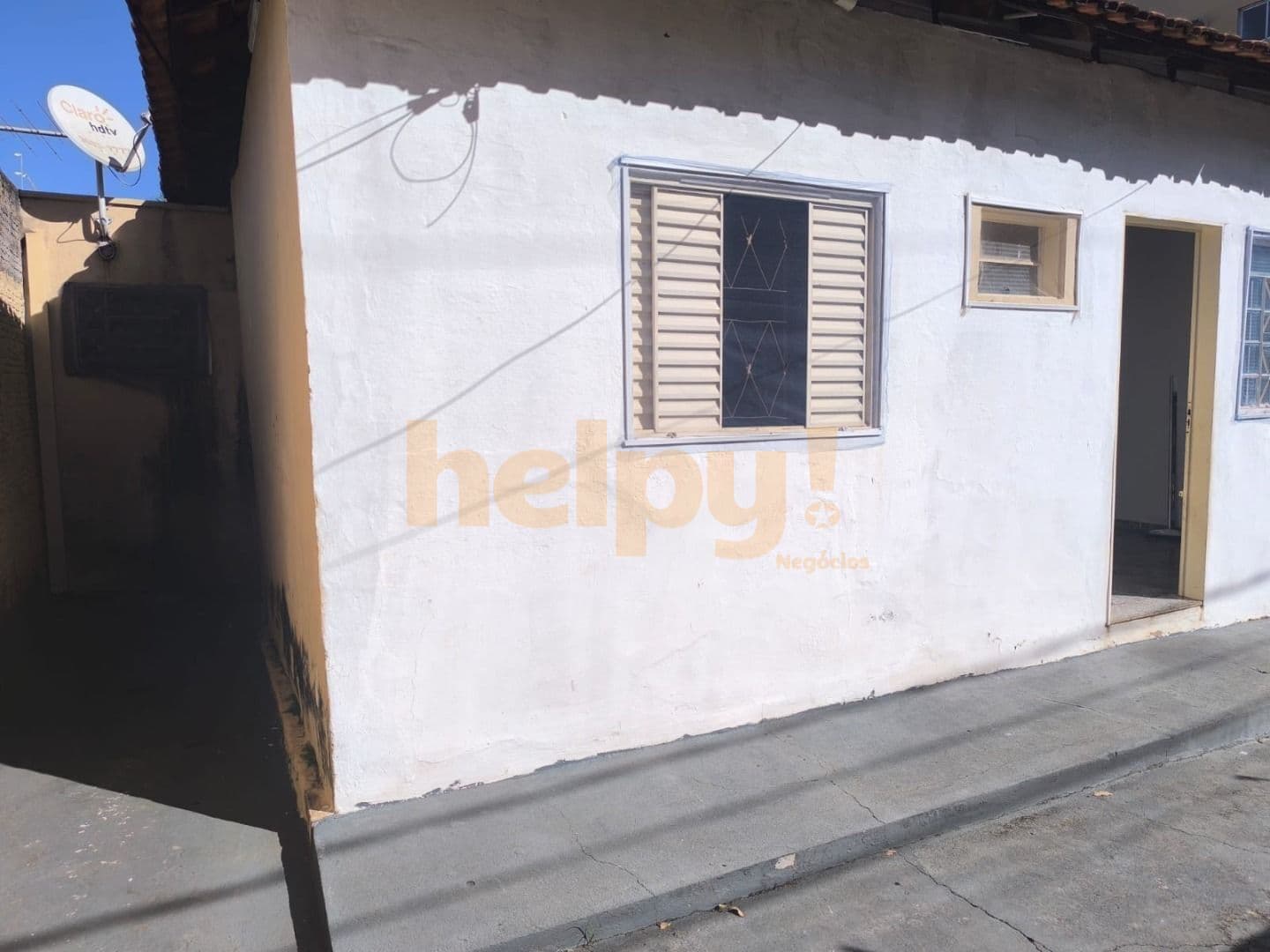 Vende-se Casa na Vila Ercilia- São José do Rio Preto-SP Entre em contato através do Telefone: 17 99791-9973 R$300.000,00