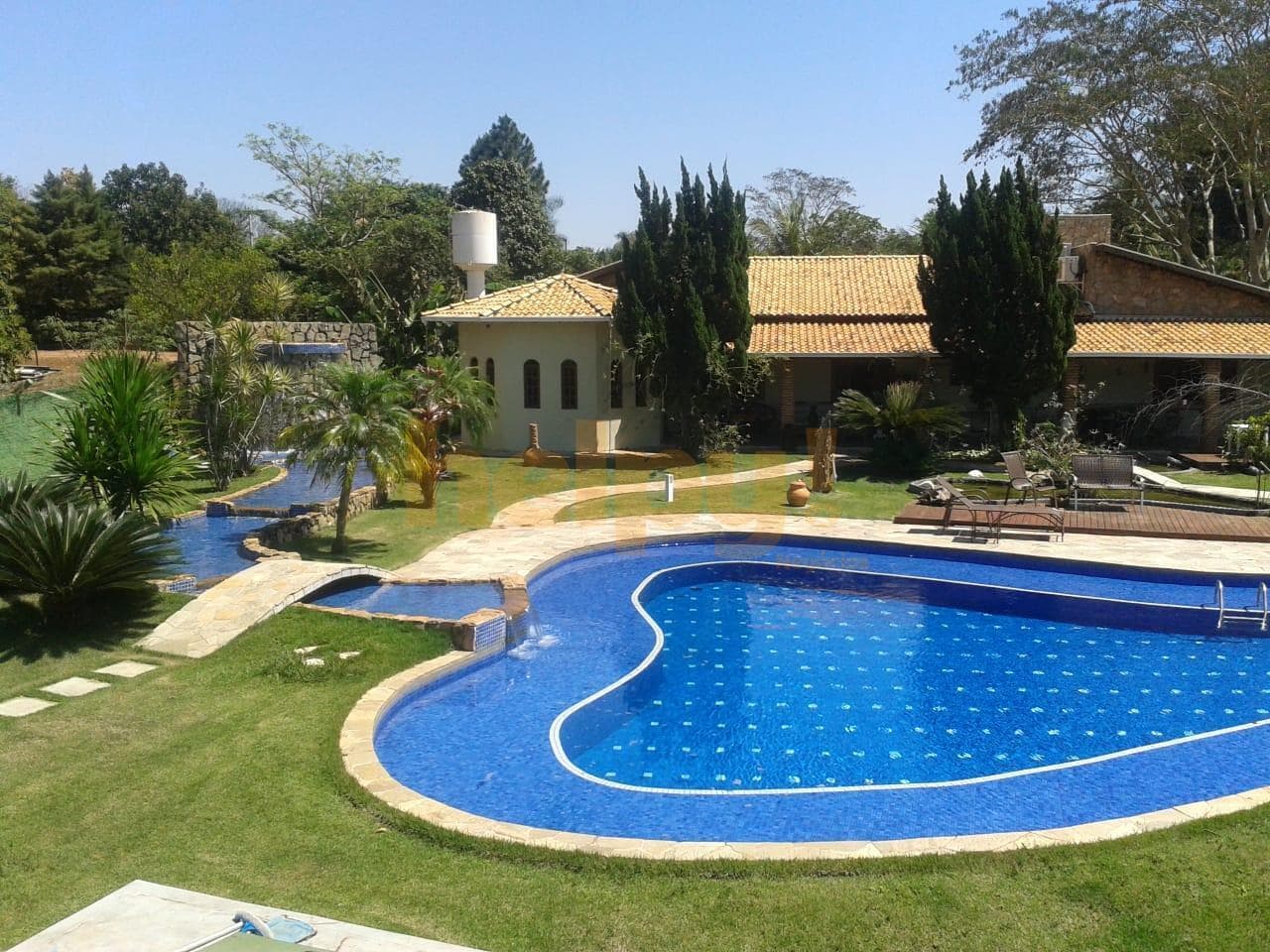 Vende-se Chácara no Condomínio Monte Carlo - Guapiaçu/SP R$2.300.000,00