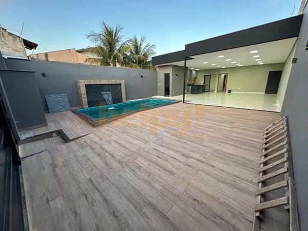 Vende-se Casa Cidade Jardim- São José do Rio Preto-SP Entre em contato através do Telefone: 17 99791-9973 R$ 680.000,00