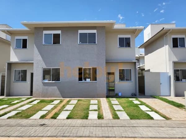 Vende-se Casa 03 Dorm no Pq. Lombardia (próx. ao Damha VI) - São José do Rio Preto/SP