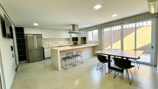 Vende-se Casa zona Sul North Valey /São José do Rio Preto/SP Entre em contato através do Telefone: 17 99791-9973 R$ 1.300,000.00