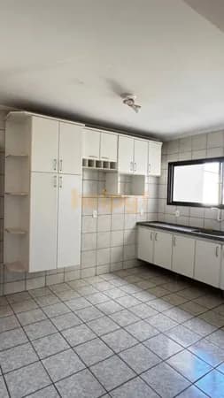 Vende-se Apartamento Residencial Bom Jardim - São José do Rio Preto/SP Entre em contato através do Telefone: 17 99791-9973 R$ 420.000,00