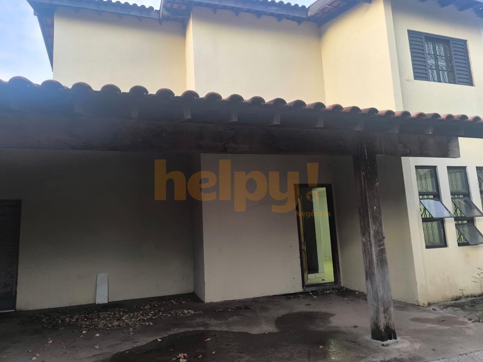 Aluga-se Casa sobrado no Duas Vendas- São José do Rio Preto-SP Entre em contato através do Telefone: 17 99791-9973 R$ 1.500