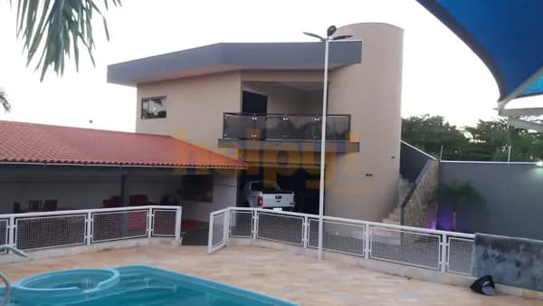 Vende-se chácara na estância Santa Rosa-Ipígua/SP Entre em contato através do Telefone: 17 99791-9973 R$ 850.000,00
