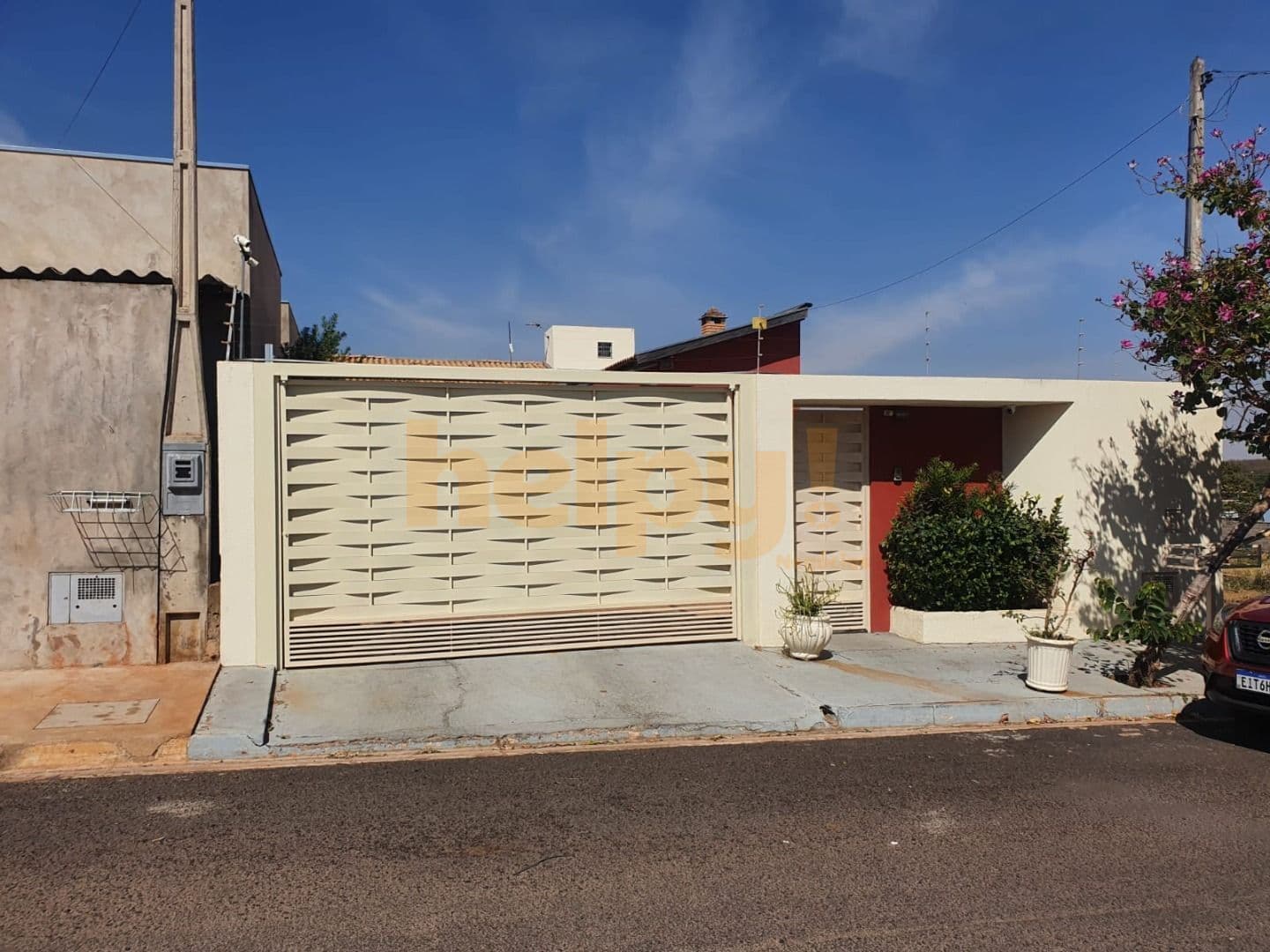 Vende-se Casa em General Salgado/SP Entre em contato através do Telefone: 17 99791-9973 R$400.000,00