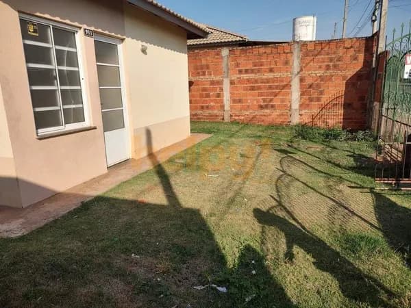 Vende-se Casa no Fraternidade - São José do Rio Preto/SP ?? Entre em contato através do Telefone: 17 99791-9973 ?? R$ 155.000,00.