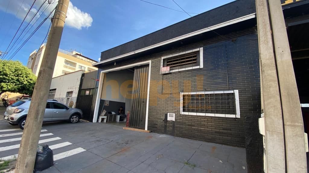 Vende-se Salão Comercial no Vila Redentora - São José do Rio Preto/ SP Entre em contato através do Telefone: 17 99791-9973 R$1.800.000,00