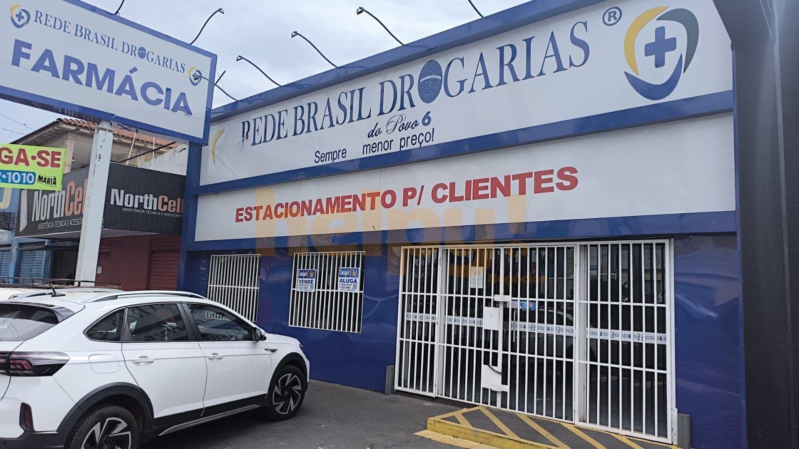 Vende-se Salão Comercial na AV. Mirassolândia / São José do Rio Preto-SP Entre em contato através do Telefone:17 99791-9973 R$2.600.000,00