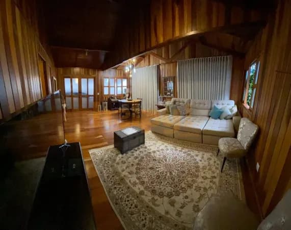Vende-se Casa no Villagio Donzeline - Bady Bassitt/SP Entre em contato através do Telefone: 17 99791-9973 R$ 700.000,00