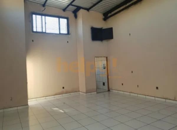 Vende-se Salão Comercial no Conj. Habitacional Caic - São José do Rio Preto/SP Entre em contato através do Telefone: 17 99791-9973 R$ 160.000,00.